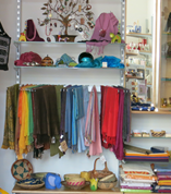 Handwerksprodukte im Weltladen Puerto Alegre